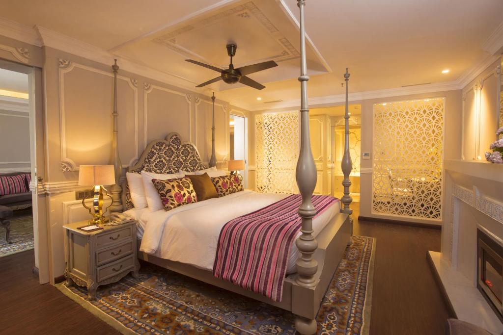 Royal, Spacious, Suite