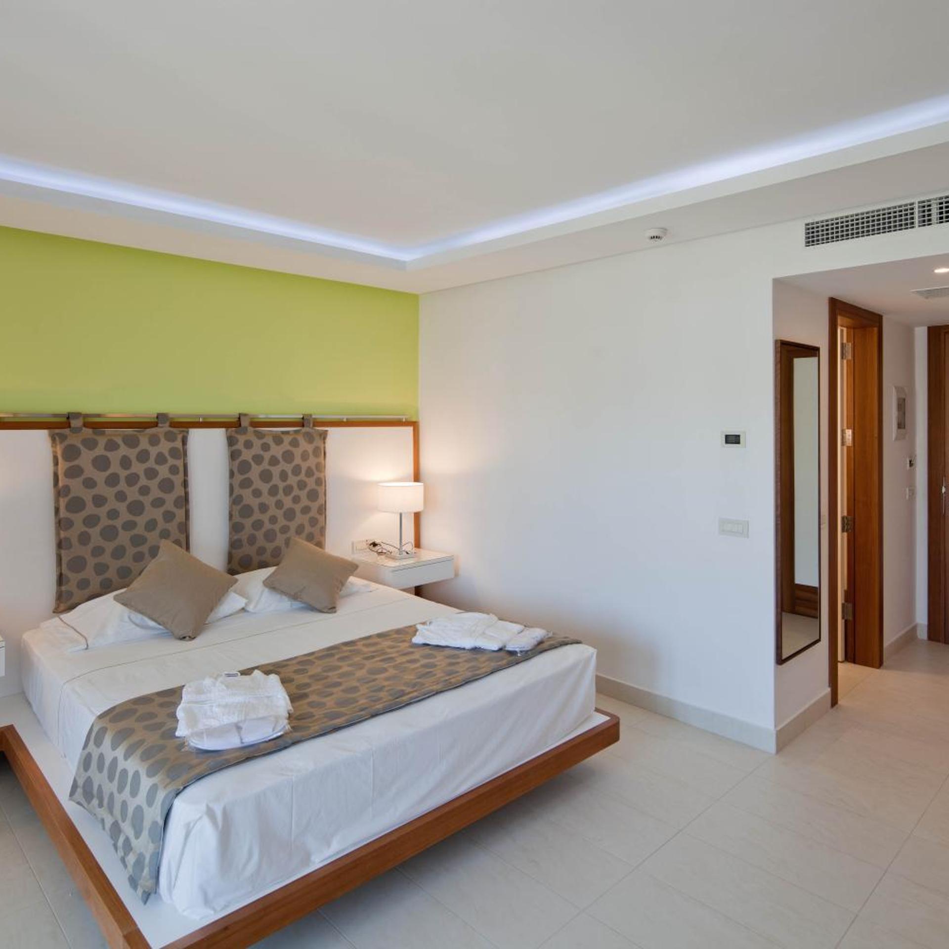 Room, Double Bed, Side Sea View
