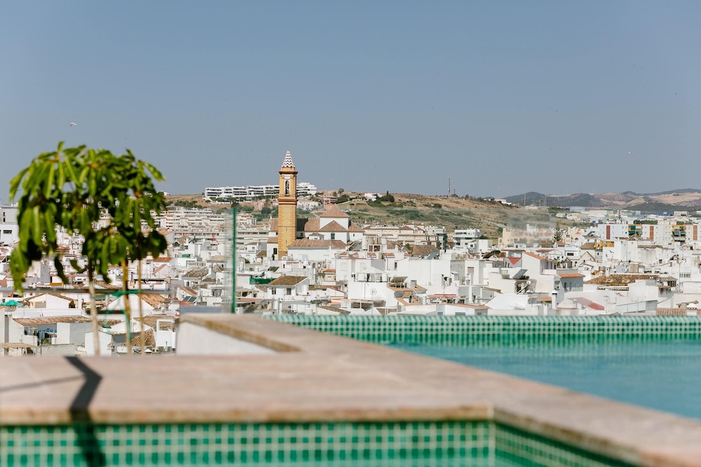 Hotel Estepona Plaza 52/58