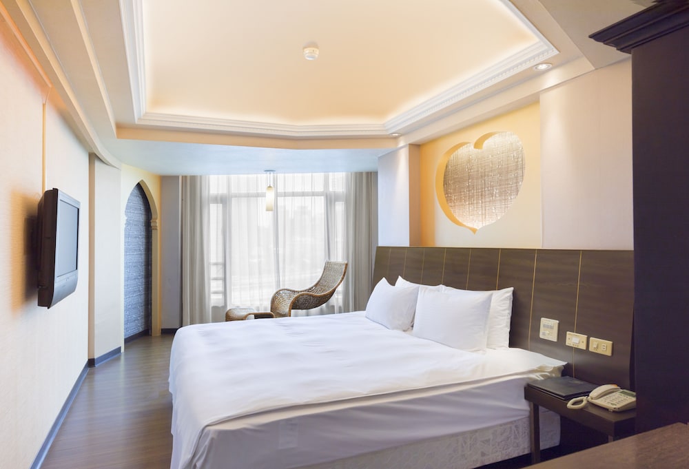 Bitan Hotel 11/61