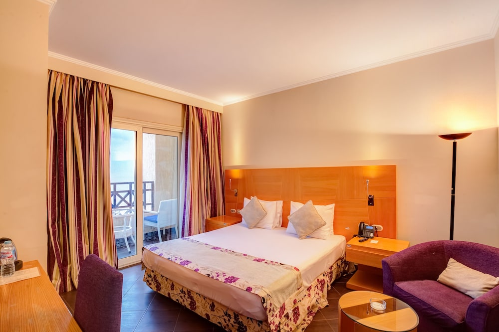 El Jabal Sokhna Hotel 11/28