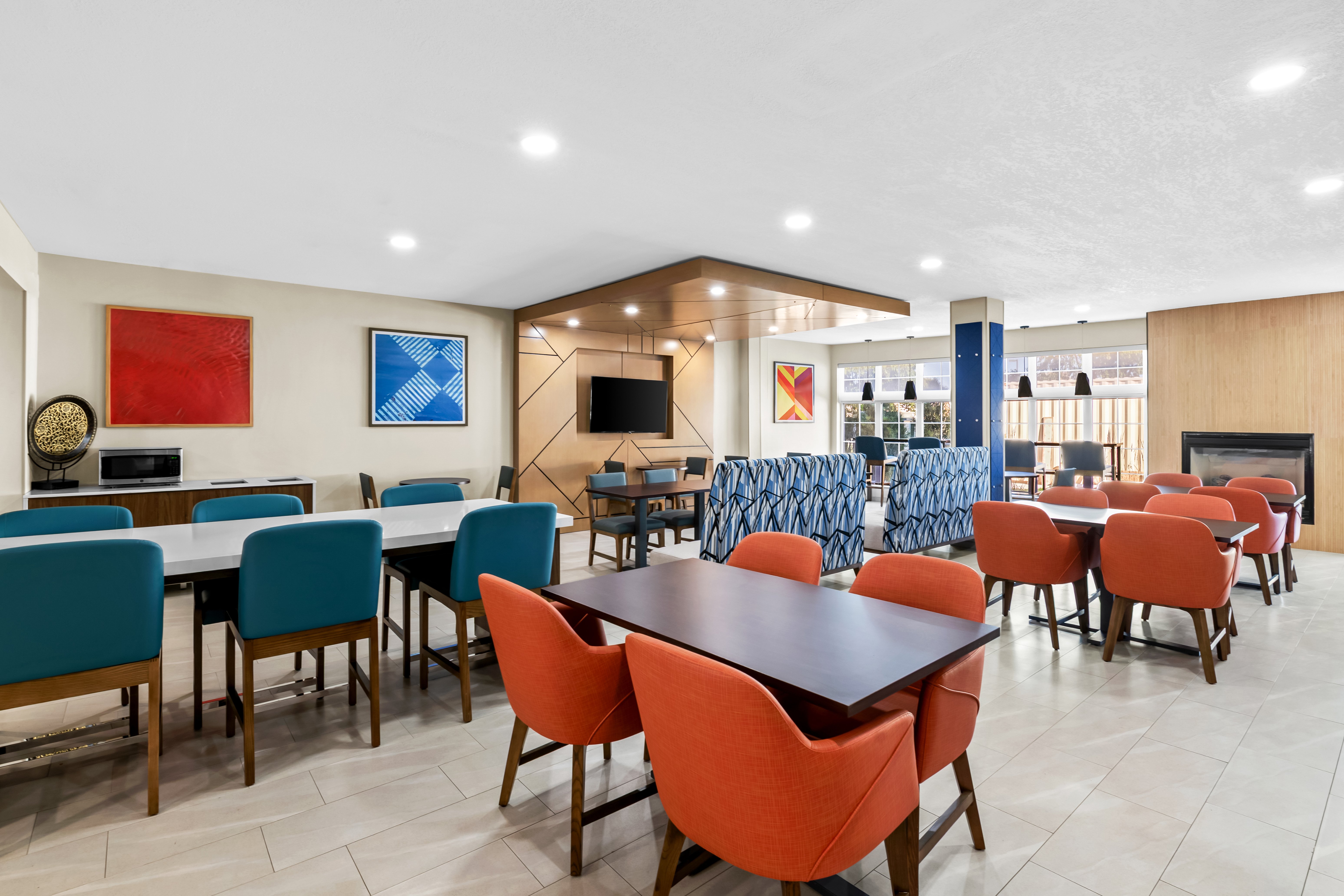 Holiday Inn Express Hotel And Suites Council Bluffs Conv Ctr Area 55/77