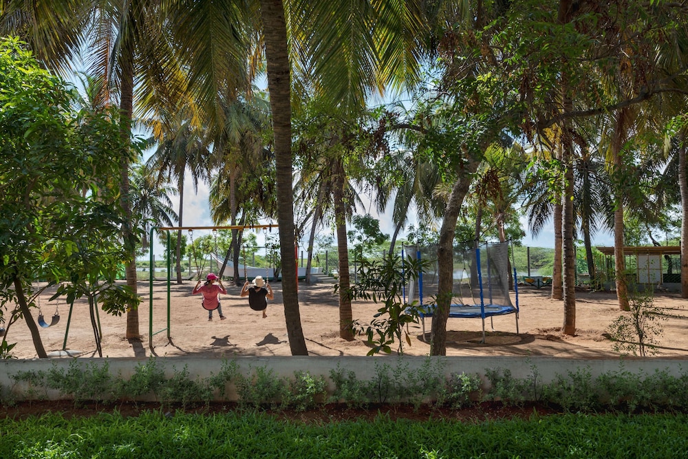 Radisson Resort Pondicherry Bay 71/73