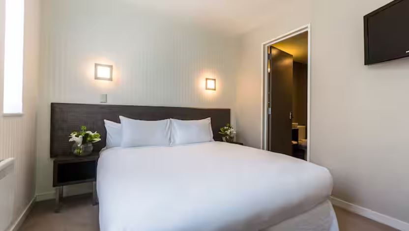 1 Bedroom, Double or Twin Bed