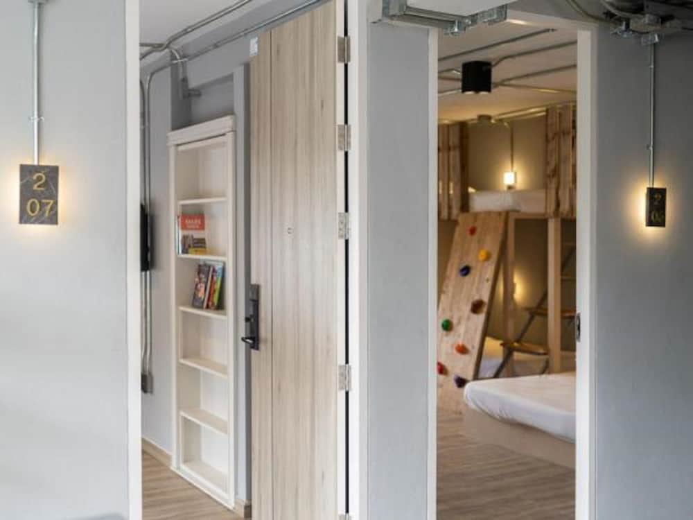 Arch39 Art & Craft Hotel 17/75