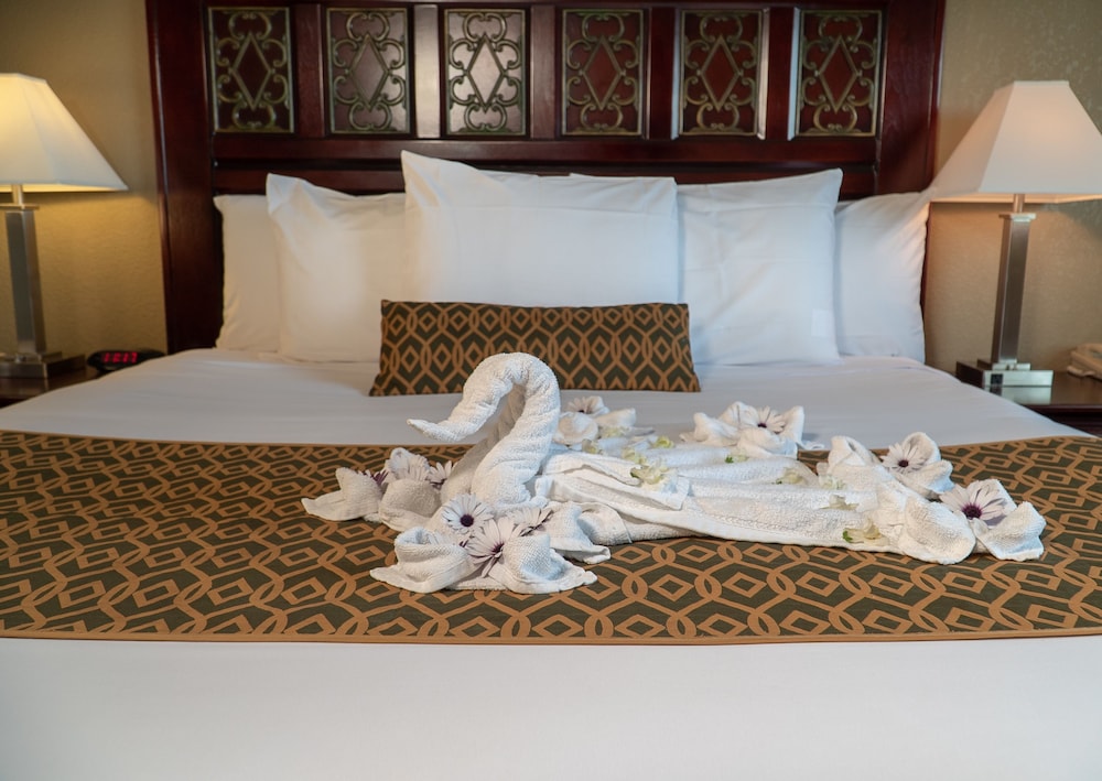 Sea Breeze Inn 23/64