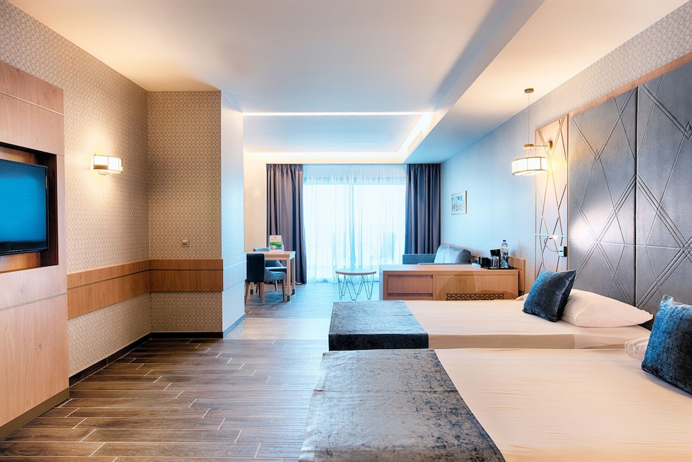 Secrets Sunny Beach Resort & Spa - Adults Only 10/29
