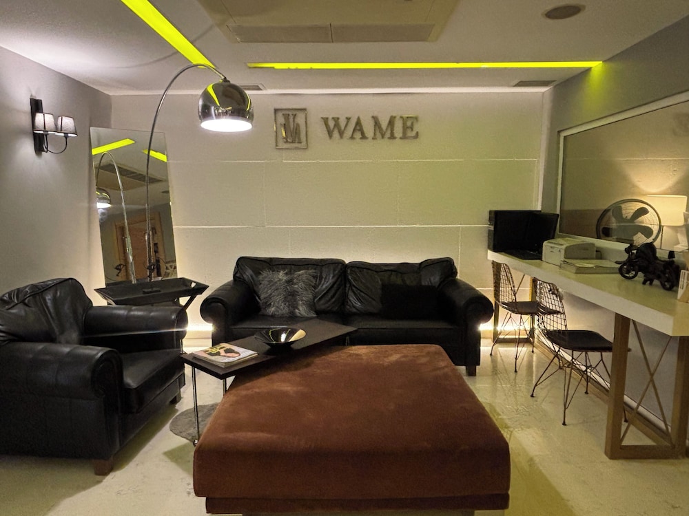 Wame Suite Hotel 64/85