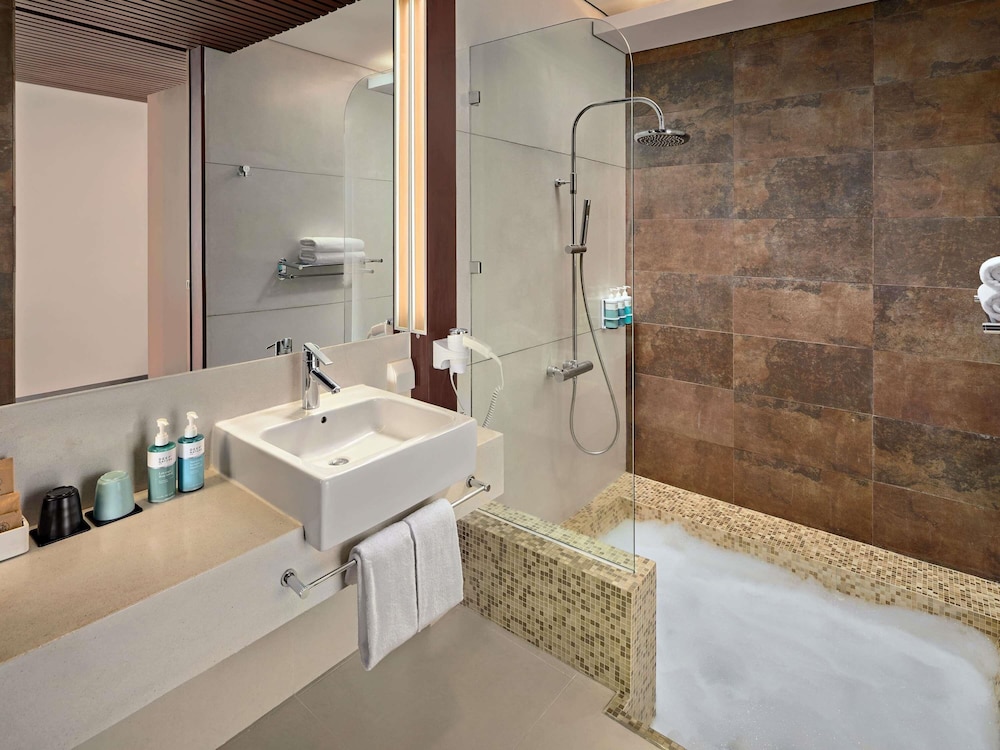 Novotel Nha Trang Hotel 77/77
