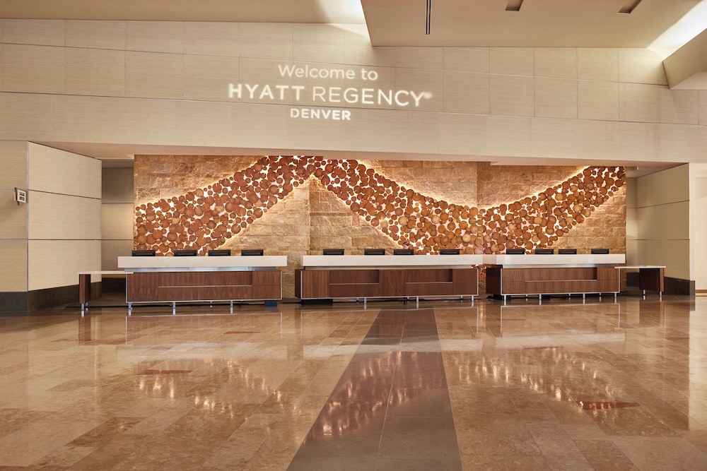 Hyatt Regency Denver 12/77