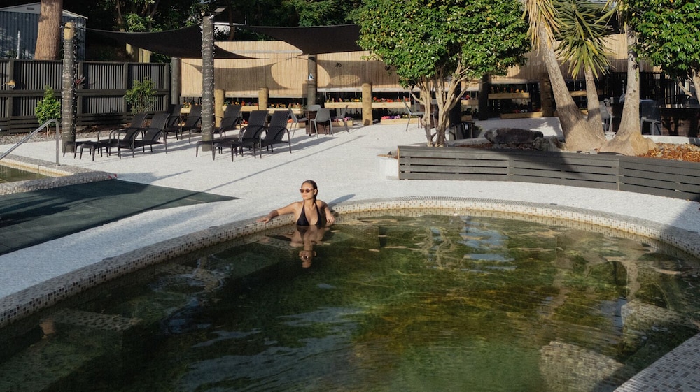 Vu Thermal Lodge 37/70