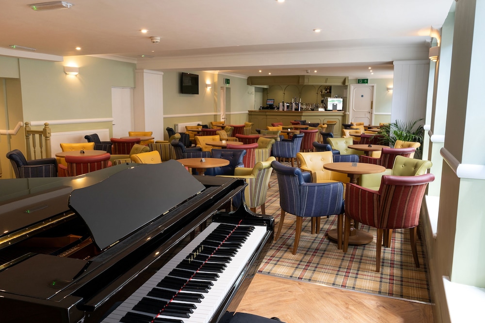 The Lakeland Kendal Hotel, Sure Hotel Collection by Best Western 80/85