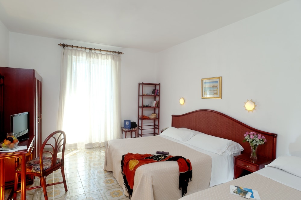 Hotel Ulisse 17/62