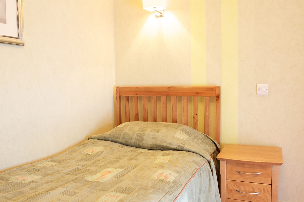 Hotel 1843 Reading 10/60