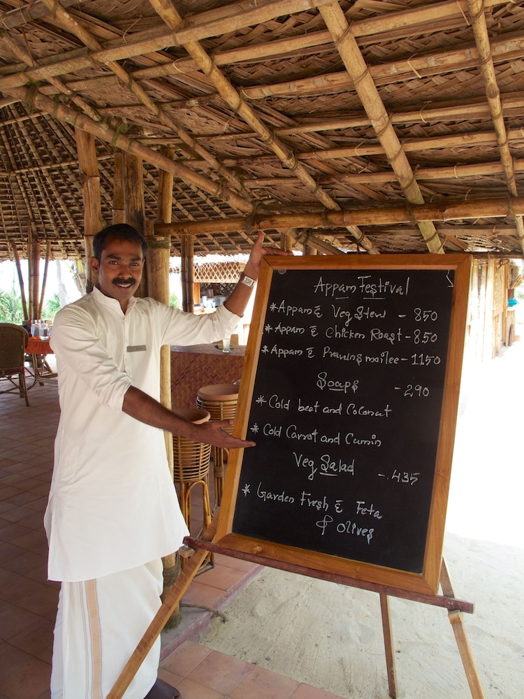 NEELESHWAR HERMITAGE 4/42