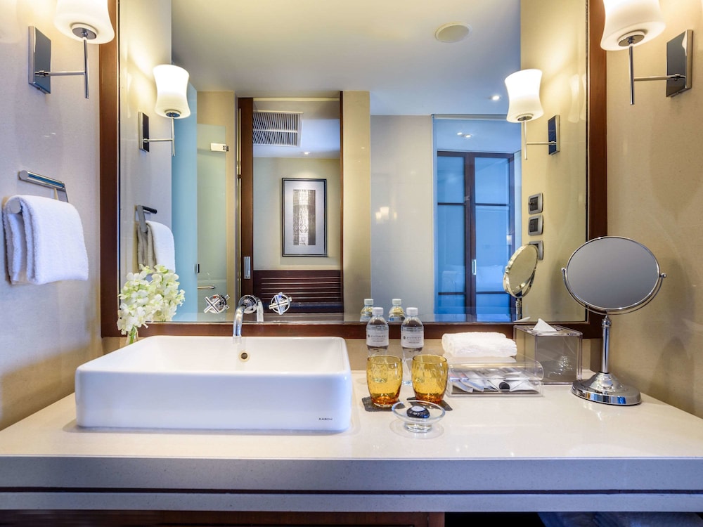 Hilton Bangkok Grande Asoke 38/59