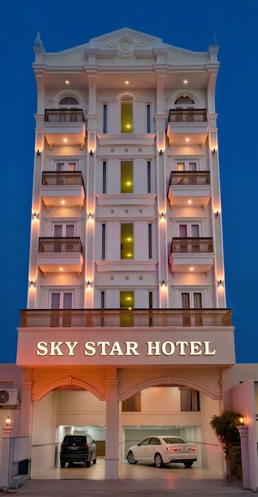 Sky Star Hotel 1/50