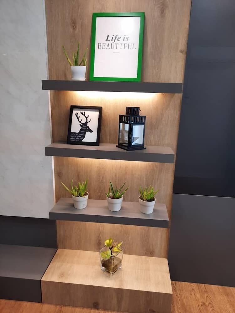 Kuah Town Service Suite Apartment 7/41
