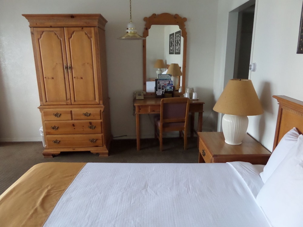 Americas Best Value Port Polson Inn 35/67