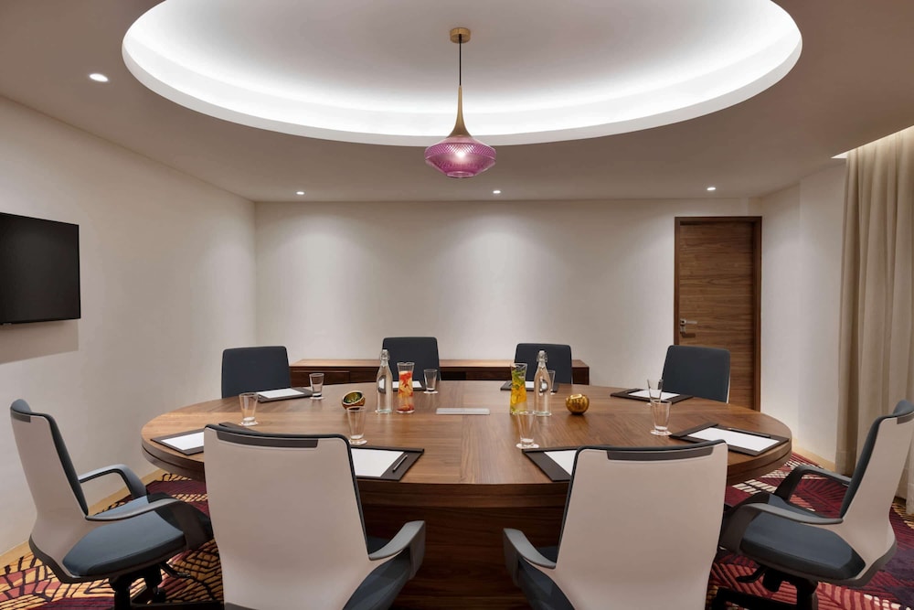 Hawthorn Suites by Wyndham Dwarka 52/65