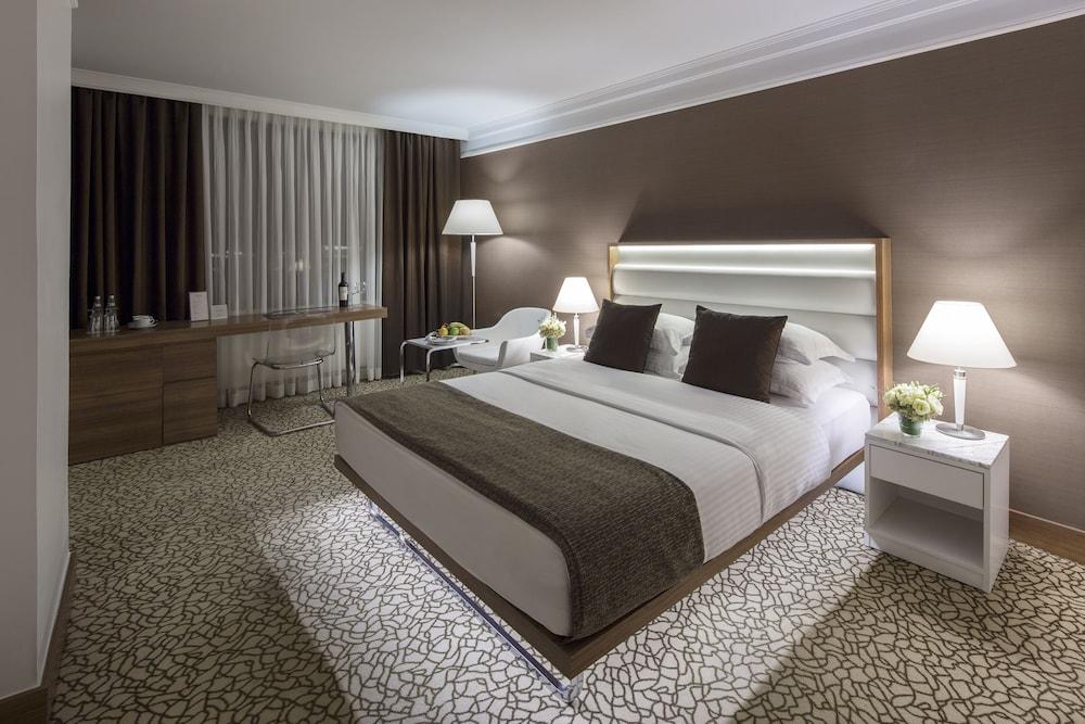 Deluxe, Single, King Bed, Bosphorus View