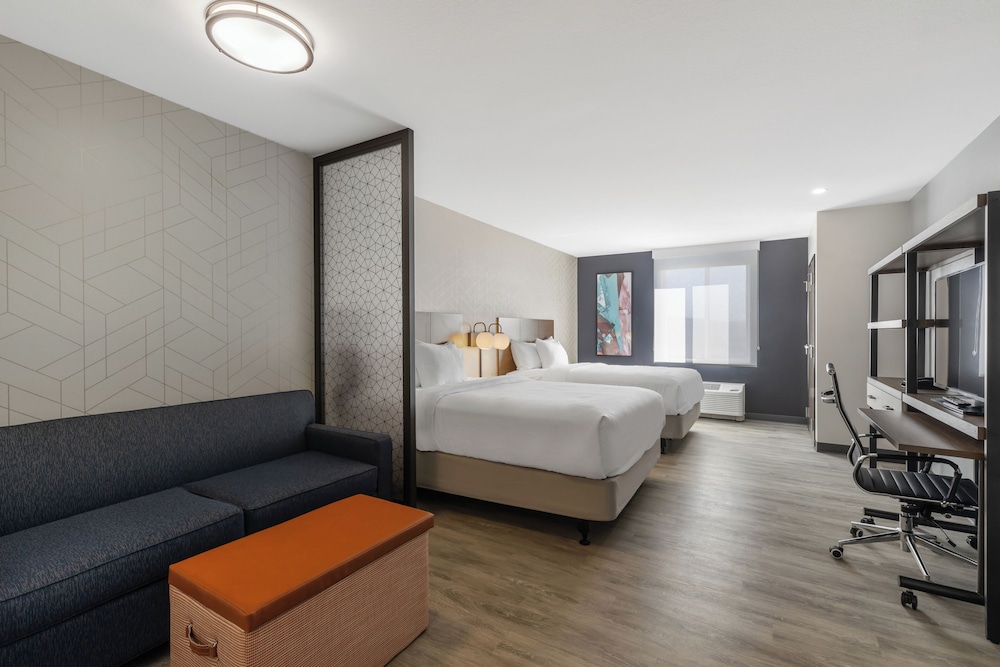 Everhome Suites San Bernardino - Loma Linda 29/59
