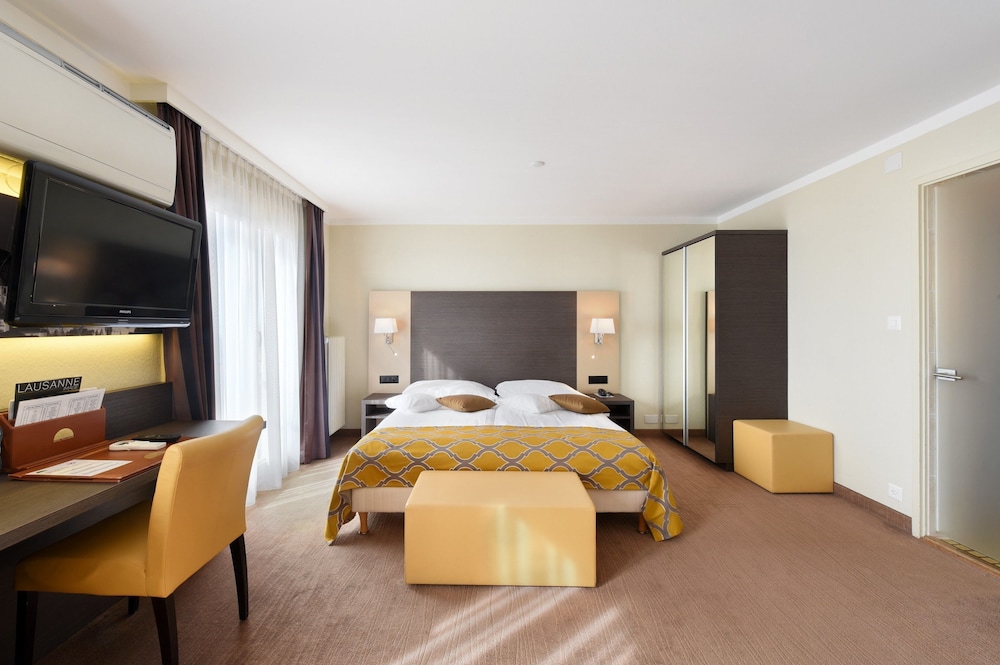 Bellerive Hotel 7/50