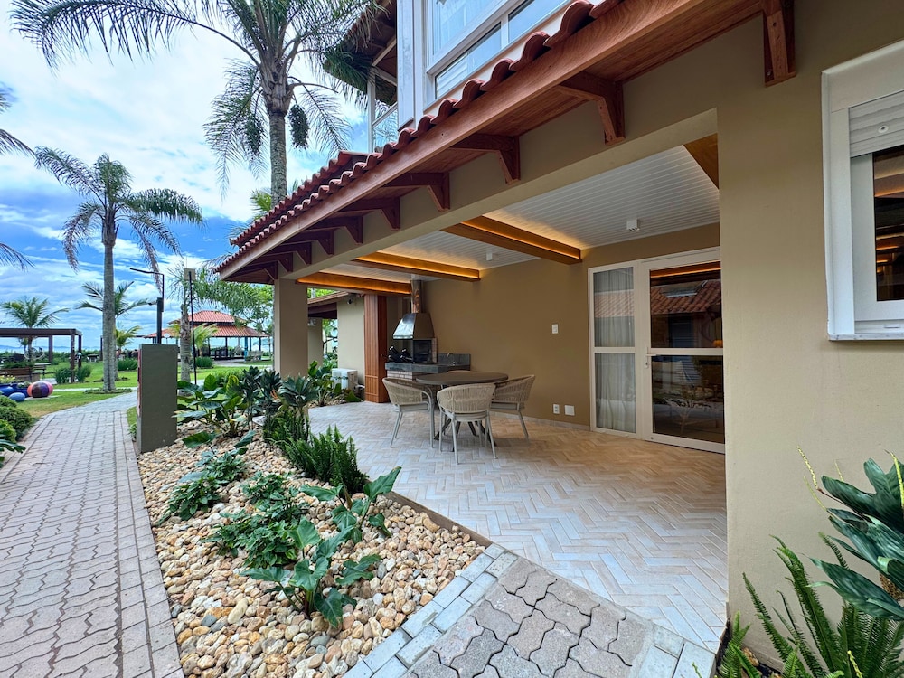 Villas Jurere Residences 8/50