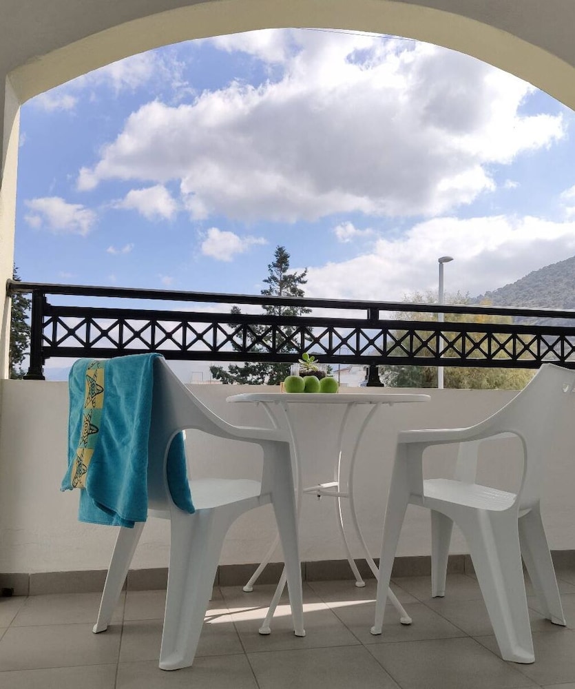 Kostas Apartments 21/48