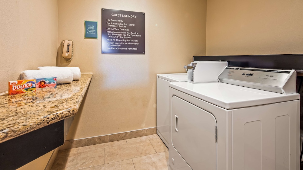 Best Western Plus Lonoke Hotel 13/32