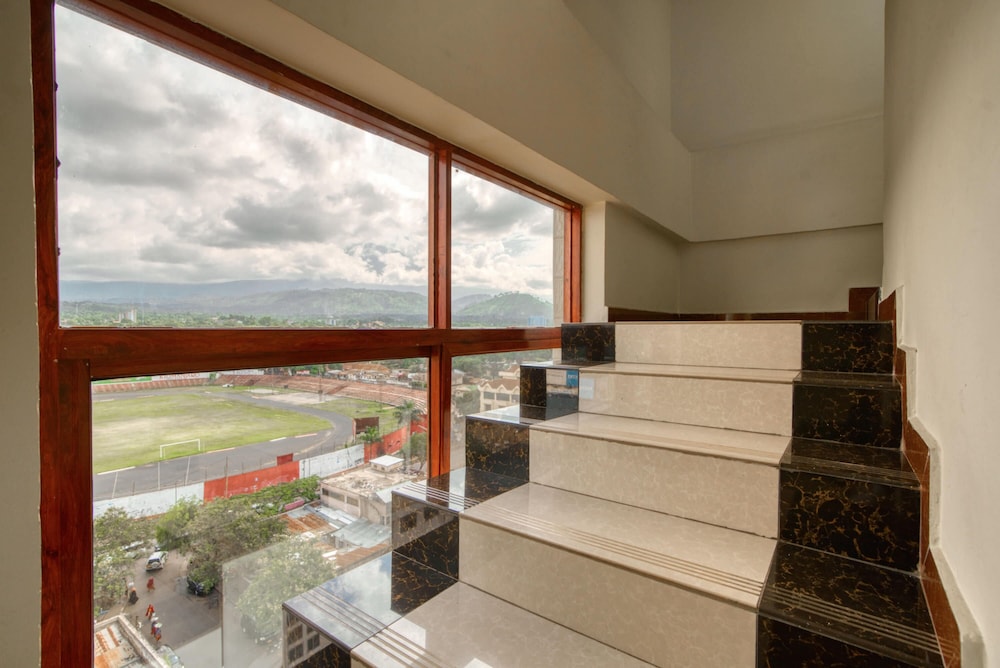 Kibo Palace Apartments 19/42