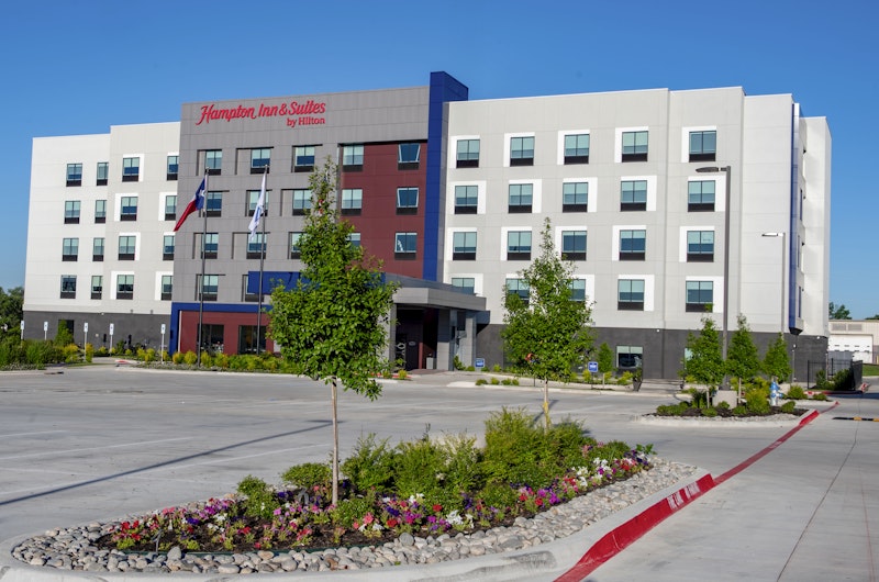 Hampton Inn & Suites Irving Hwy 183 30/31