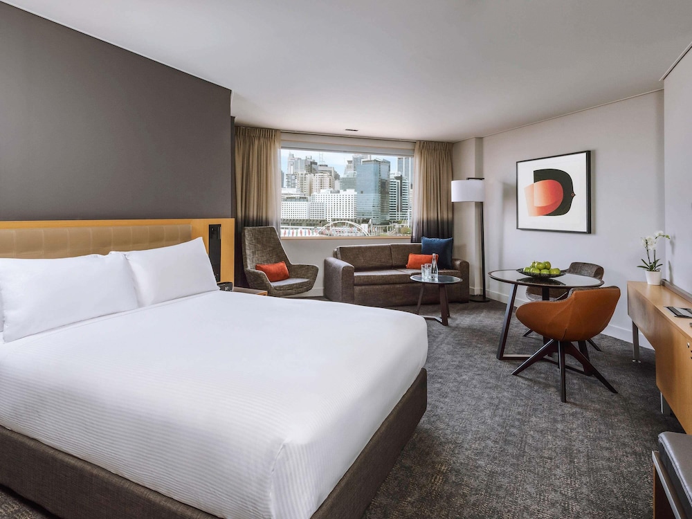 Novotel Sydney On Darling Harbour 24/74