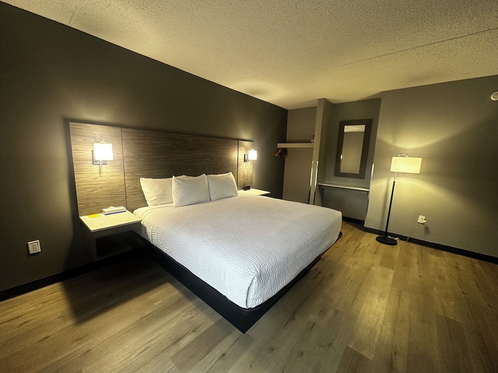 Days Inn & Suites by Wyndham Summerside 8/35