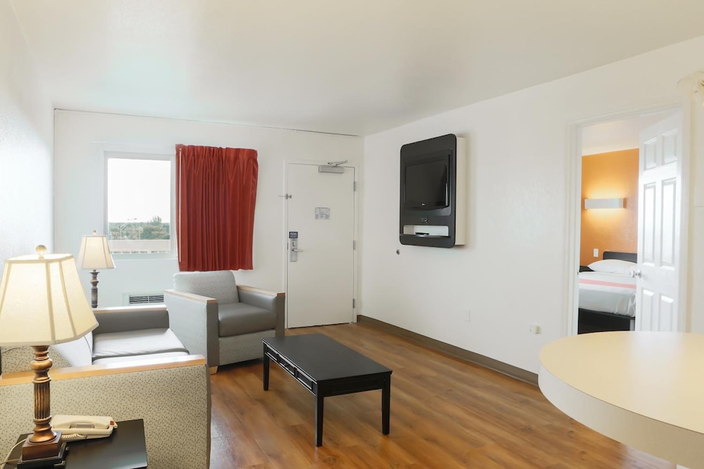 Motel6 Cutler Bay, FL - Miami 45/65