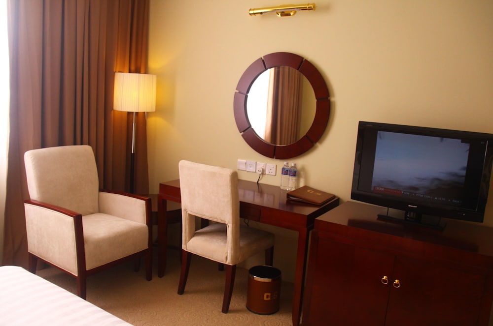 GAYA CENTRE HOTEL 26/42