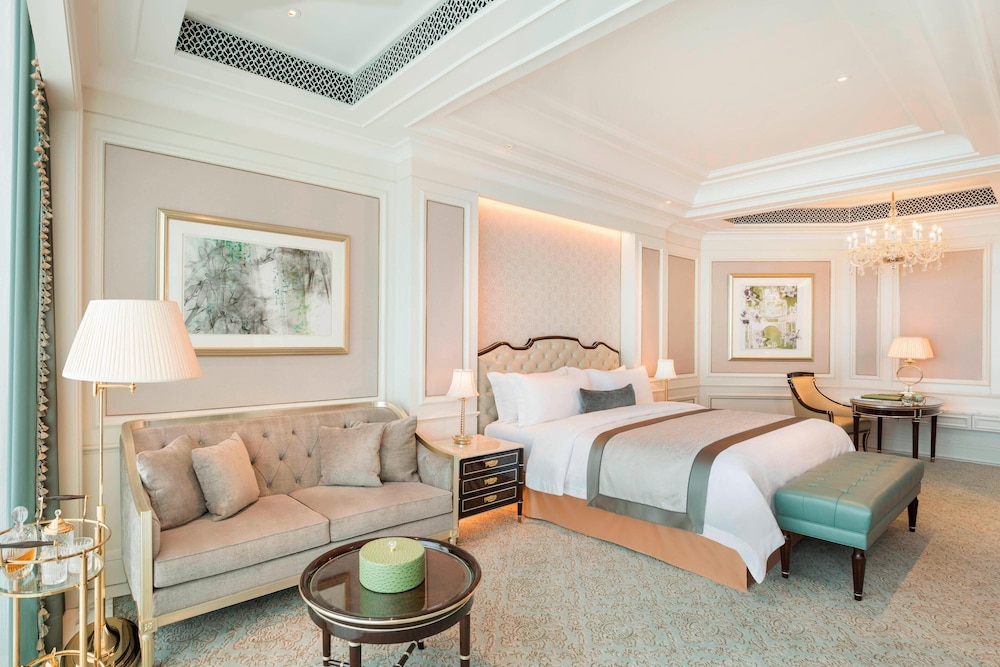 The St. Regis Zhuhai 12/53