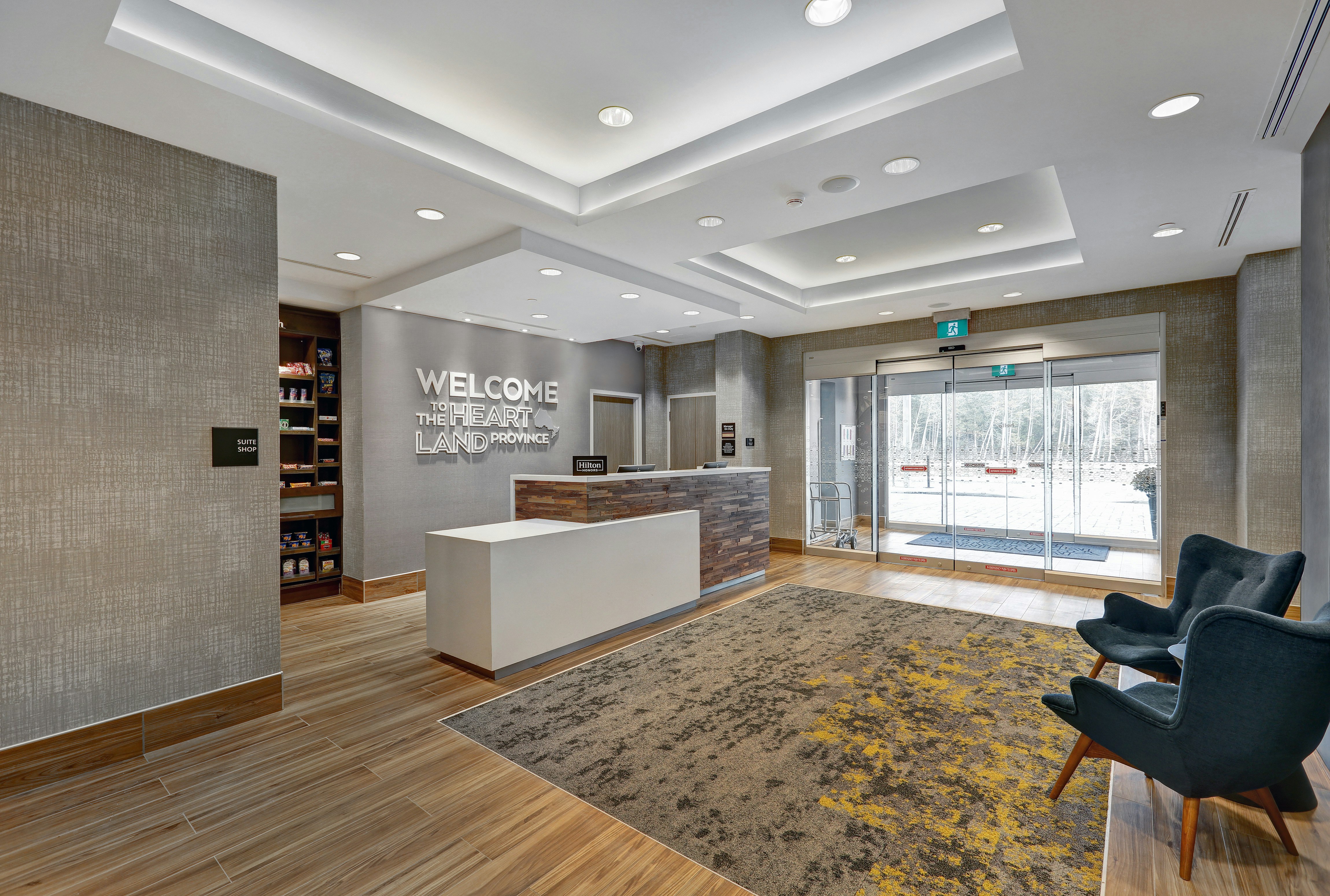 Hampton Inn Peterborough 4/40