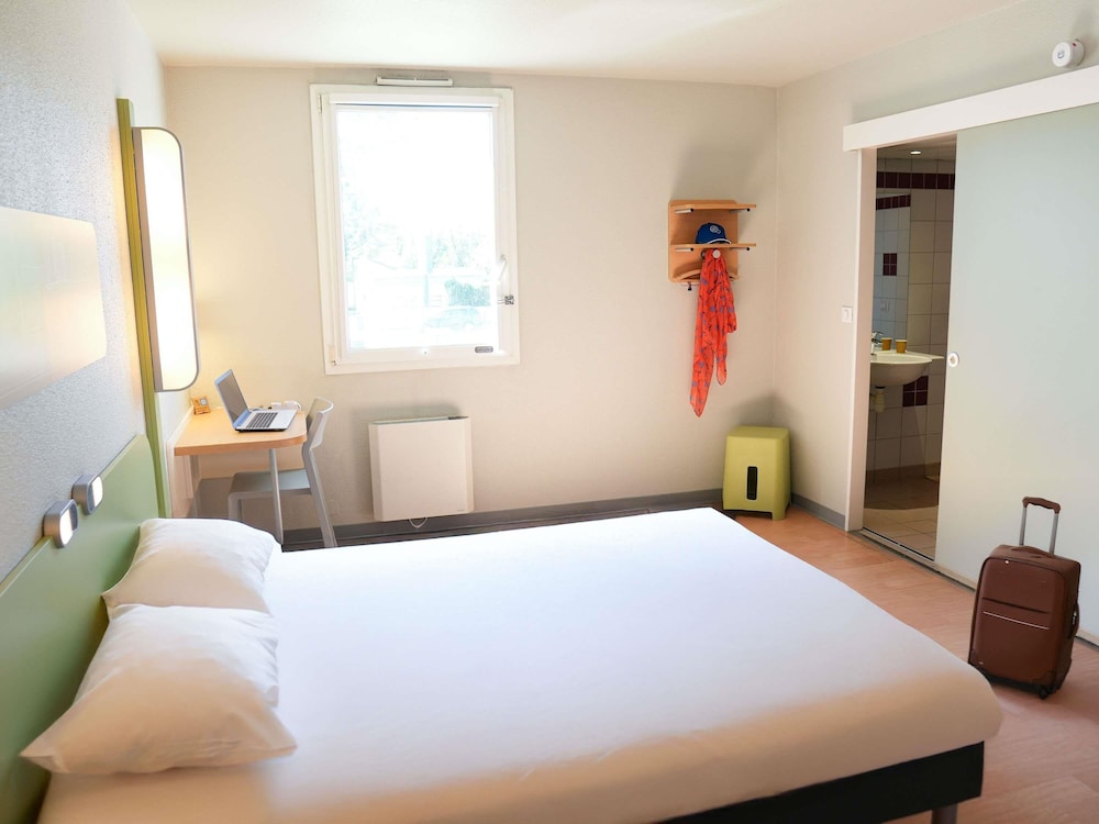 Ibis Budget Caen Porte De Bretagne 16/46
