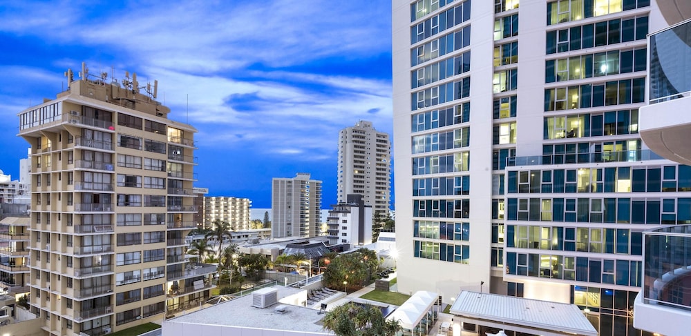 H Residences - We Accommodate 4/40