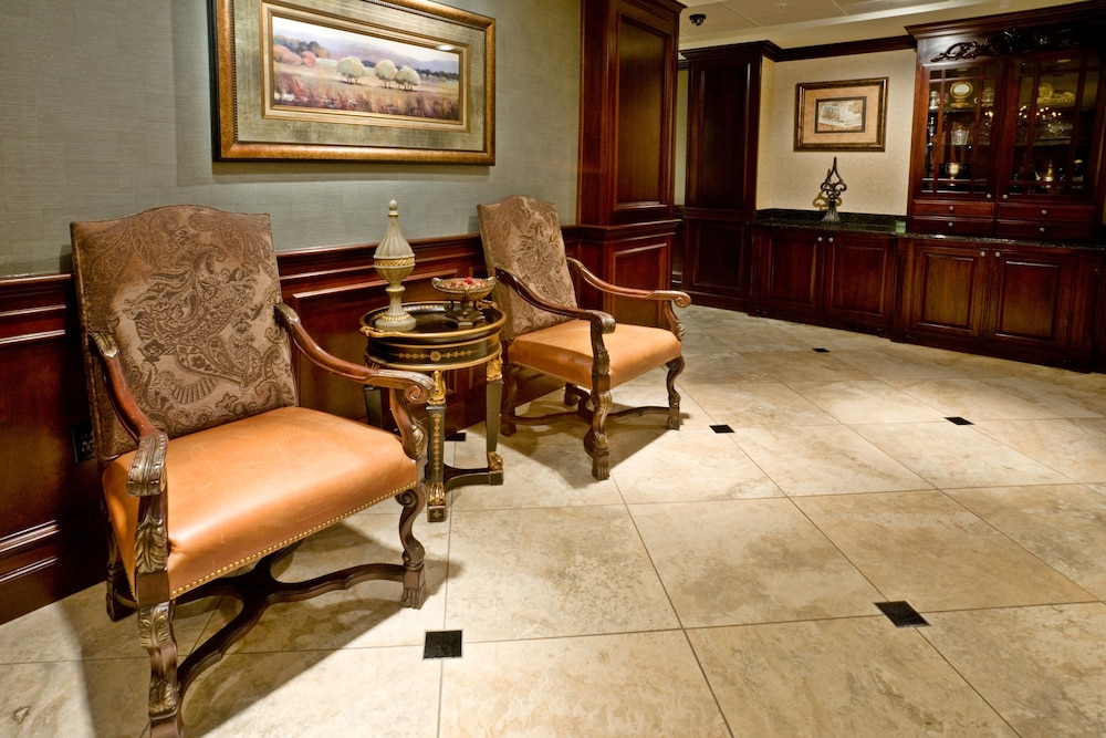 Holiday Inn Express & Suites Dallas NE - Allen 47/55