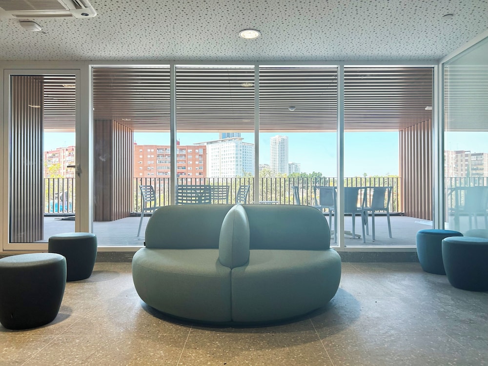 Loop Homes Tower Burjassot 36/60