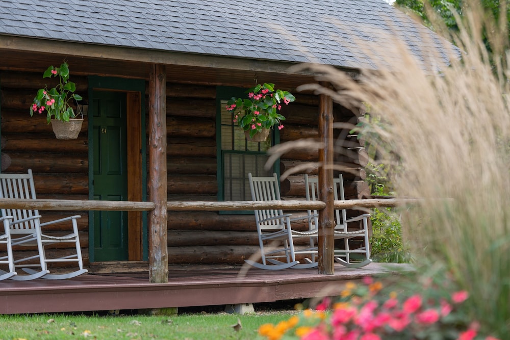 Christmas Farm Inn and Spa 3/50