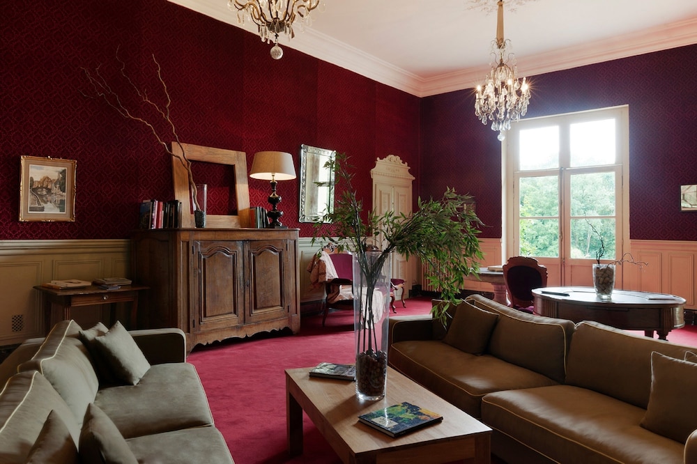 Relais Du Silence Chateau de Perreux 32/50