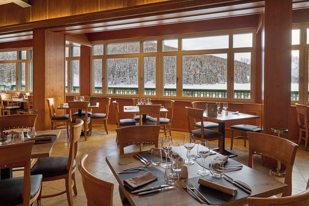 GRAND HOTEL MISURINA 70/87