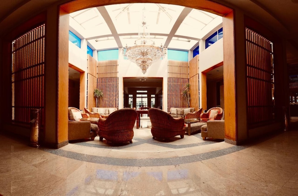 swimming pool spa