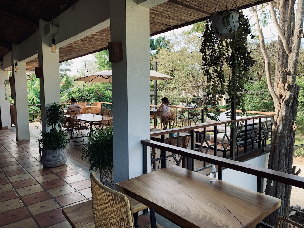 Hotel Cantarana 33/50