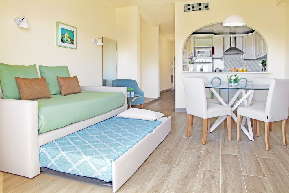 Ondamar Hotel 23/72