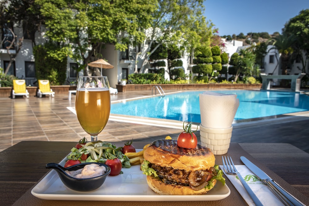 Flora Bodrum Hotel 12/63
