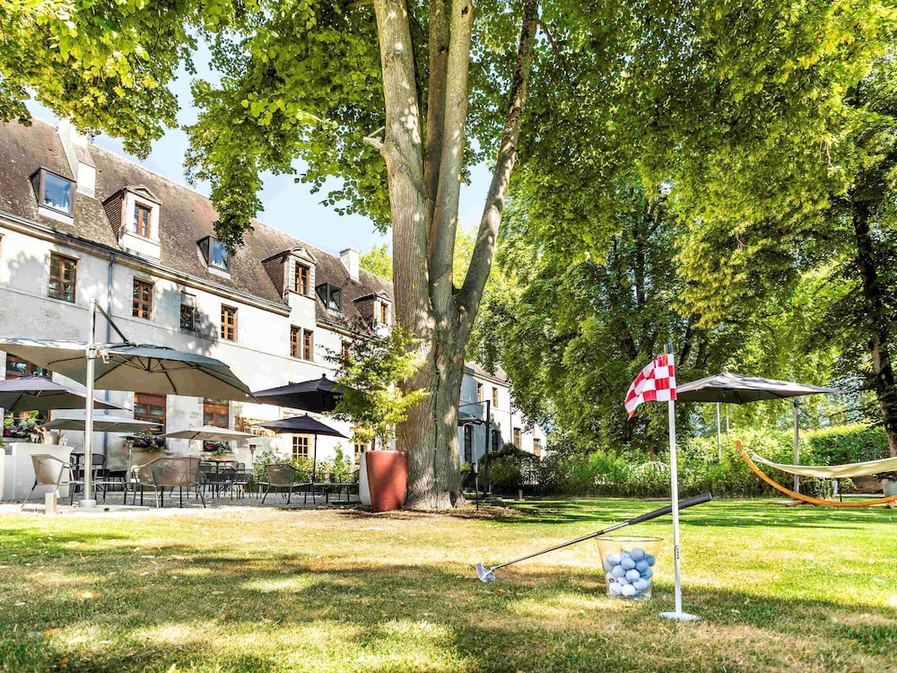 Hotel de Bourbon Mercure Bourges 39/47